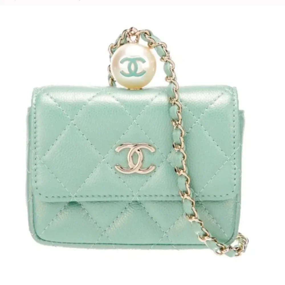 *CHANEL* 2021 Iridescent Mint Green 🌟Caviar🌟 Quilted Pearl on Top Micro WOC